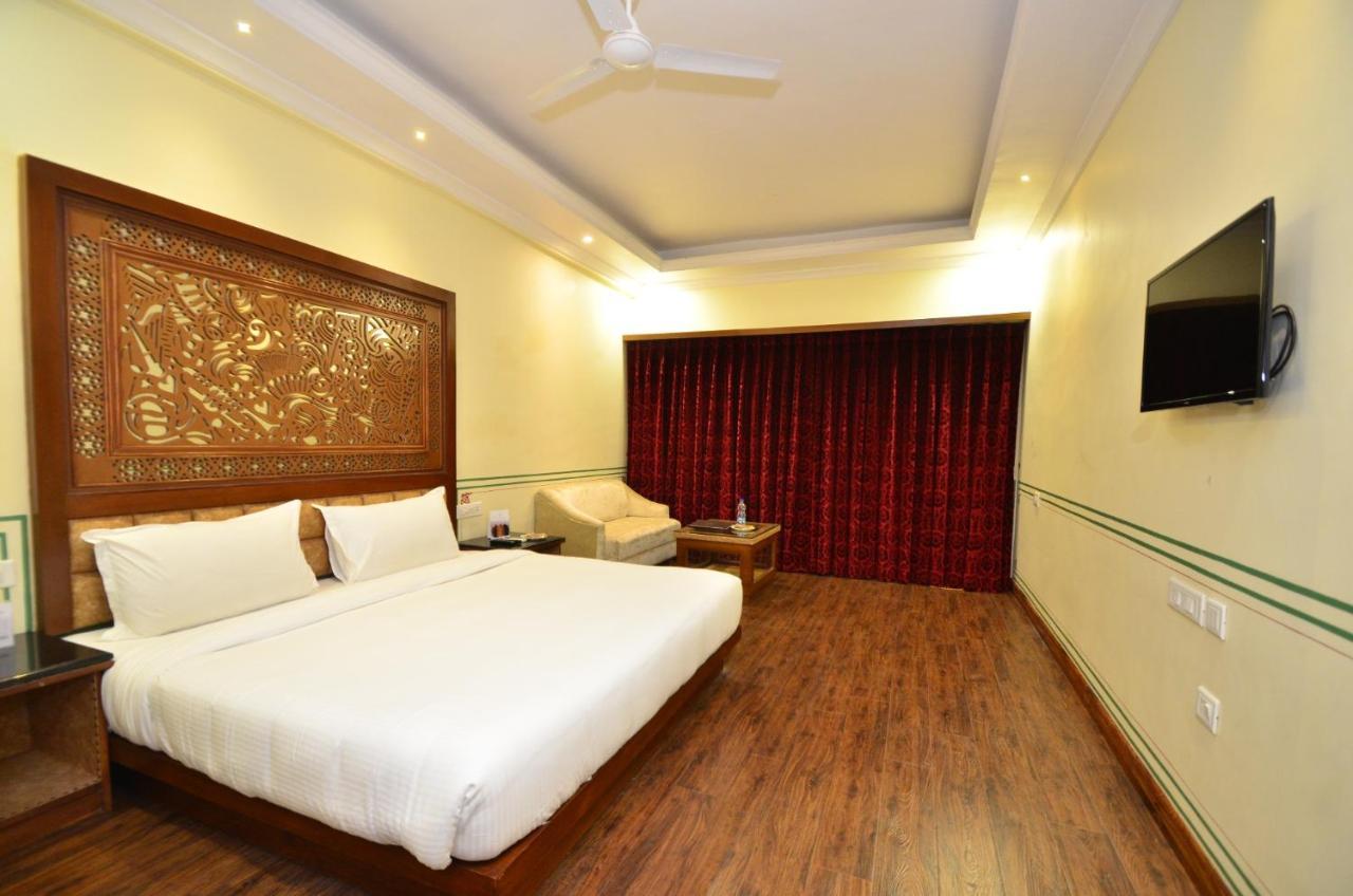 Aaram Mahal By Pachar Group Hotel Udaipur Exterior foto